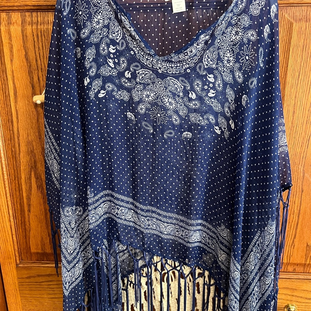 💙 Boho Breeze — Sheer Blue Bandanna Fringe Poncho (One Size)